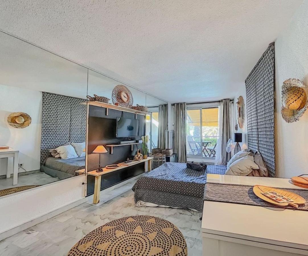 Le Soupir Des Palmiers. Ideal Couple, Piscine, Mer La Grande Motte Exterior foto
