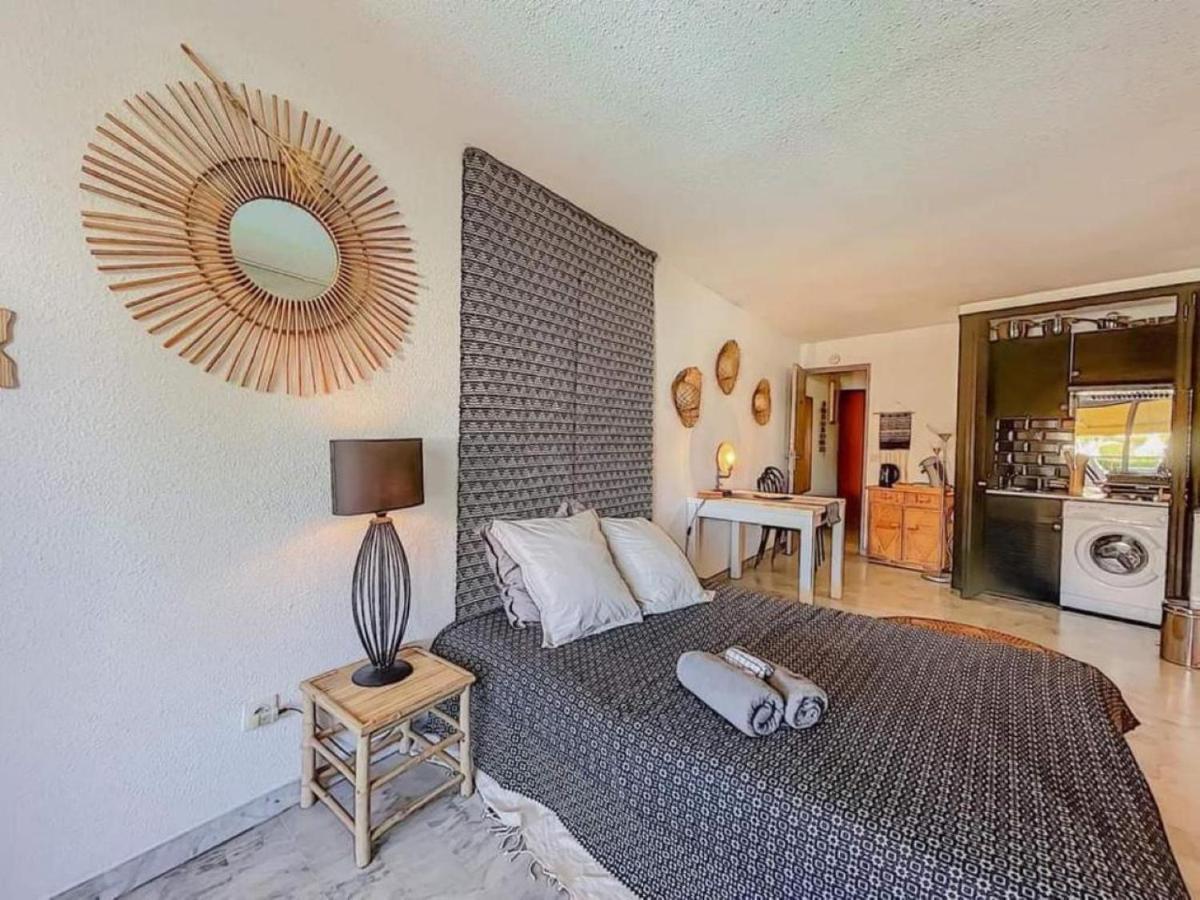 Le Soupir Des Palmiers. Ideal Couple, Piscine, Mer La Grande Motte Exterior foto