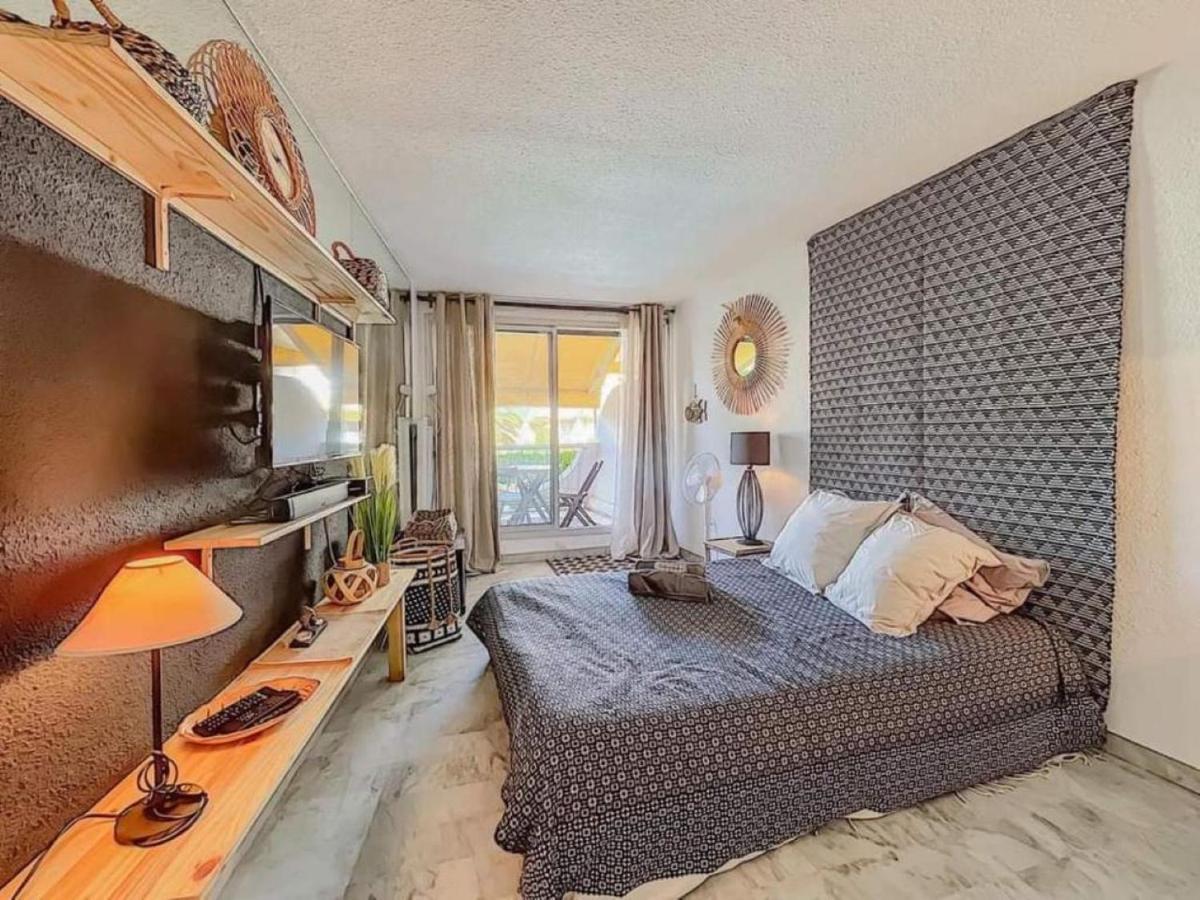 Le Soupir Des Palmiers. Ideal Couple, Piscine, Mer La Grande Motte Exterior foto
