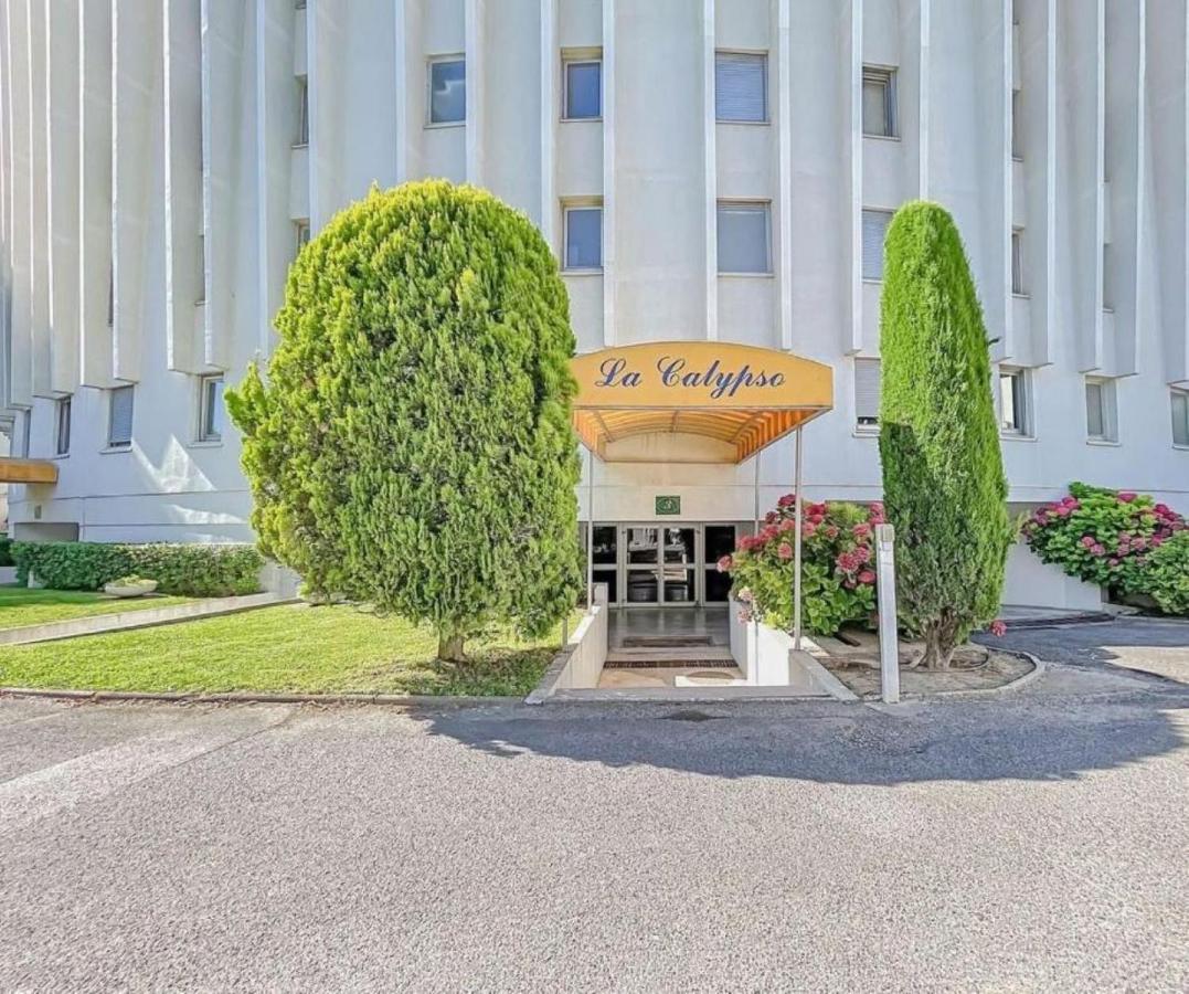Le Soupir Des Palmiers. Ideal Couple, Piscine, Mer La Grande Motte Exterior foto