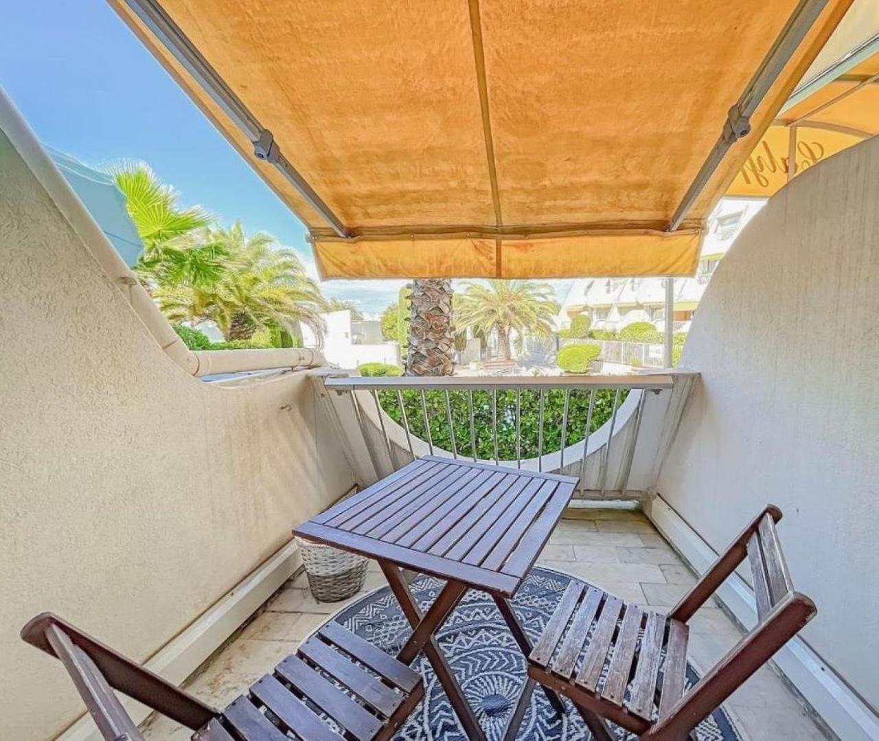 Le Soupir Des Palmiers. Ideal Couple, Piscine, Mer La Grande Motte Exterior foto